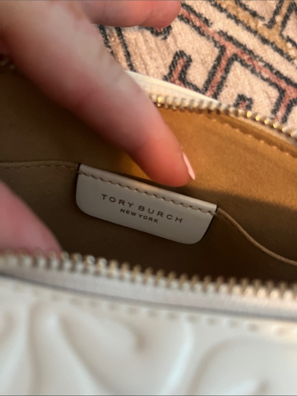 Tory Burch White Crossbody - Picture 4 of 4